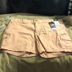 🔹4 for $30 NWT Lee Cargo Shorts